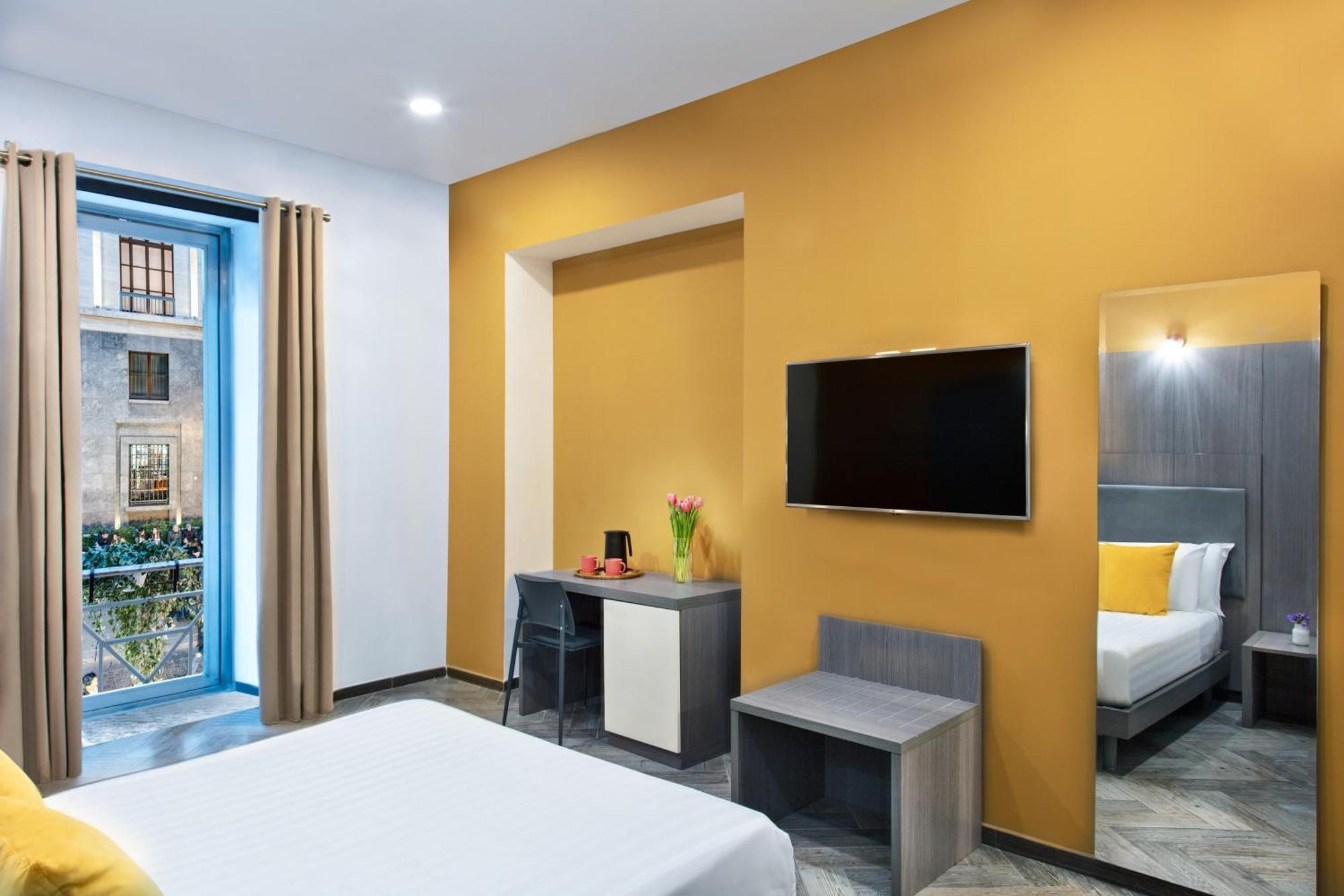 Toledo Lifestyle Hotel Naples Exterior photo