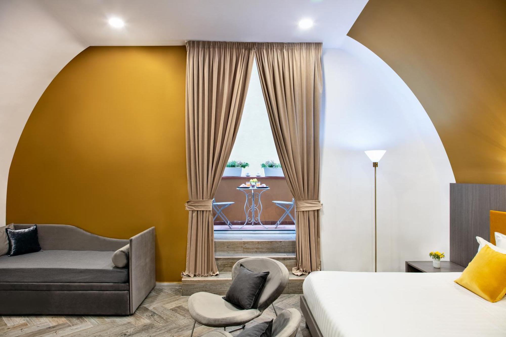 Toledo Lifestyle Hotel Naples Exterior photo