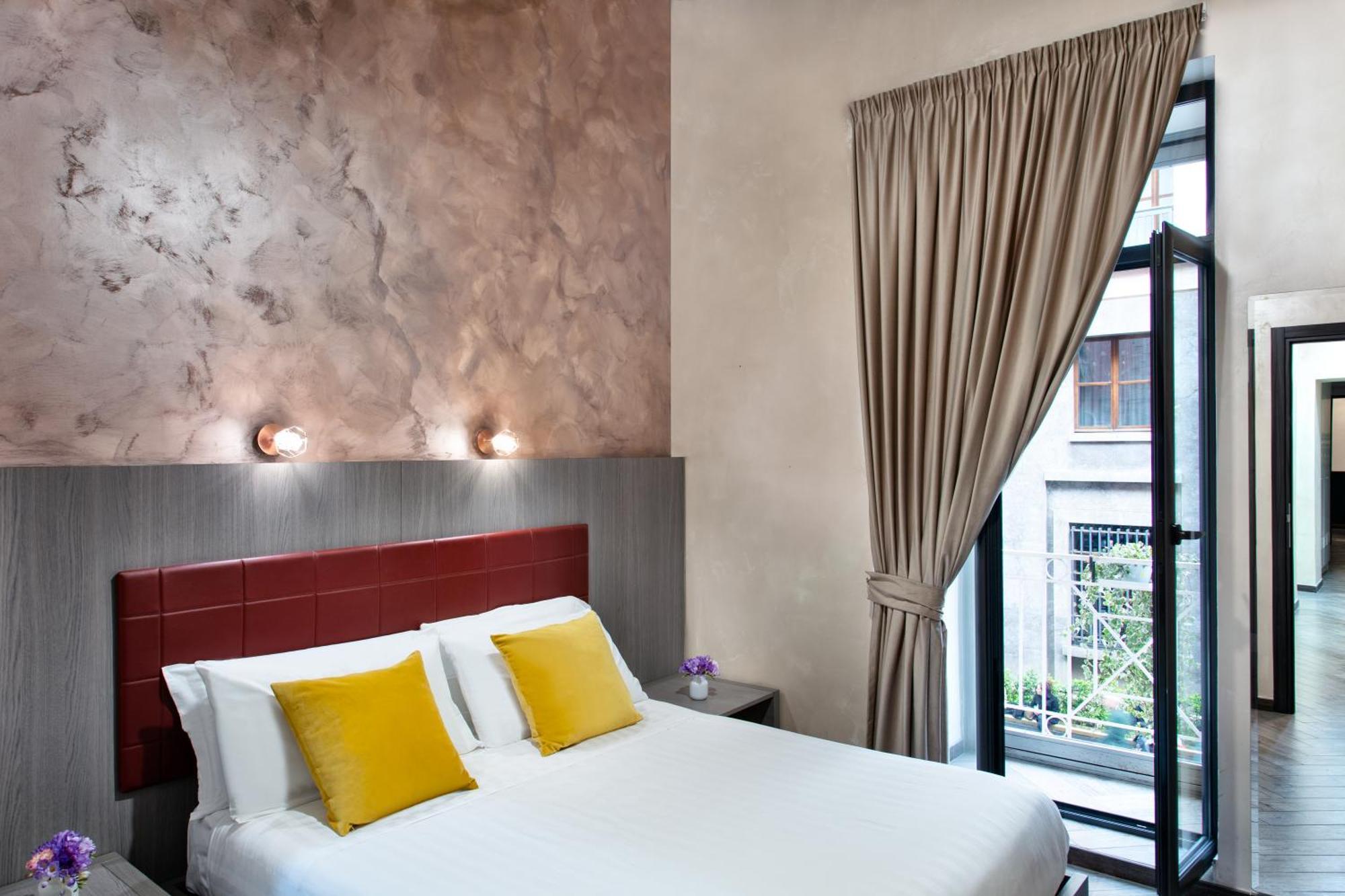 Toledo Lifestyle Hotel Naples Exterior photo